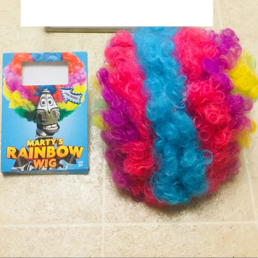 MADAGASCAR MARTY’S RAINBOW WIG